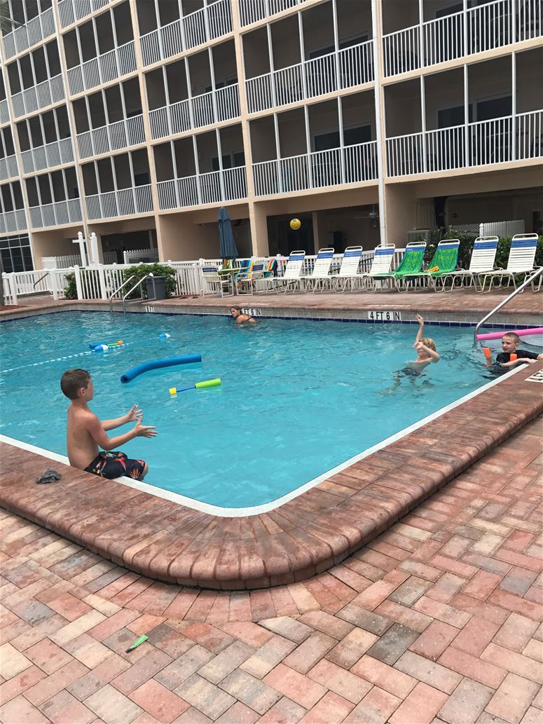 Cocoa Beach Ping Mall The Best Beaches In World Cocoa Beach Ping Mall The Best Beaches In World